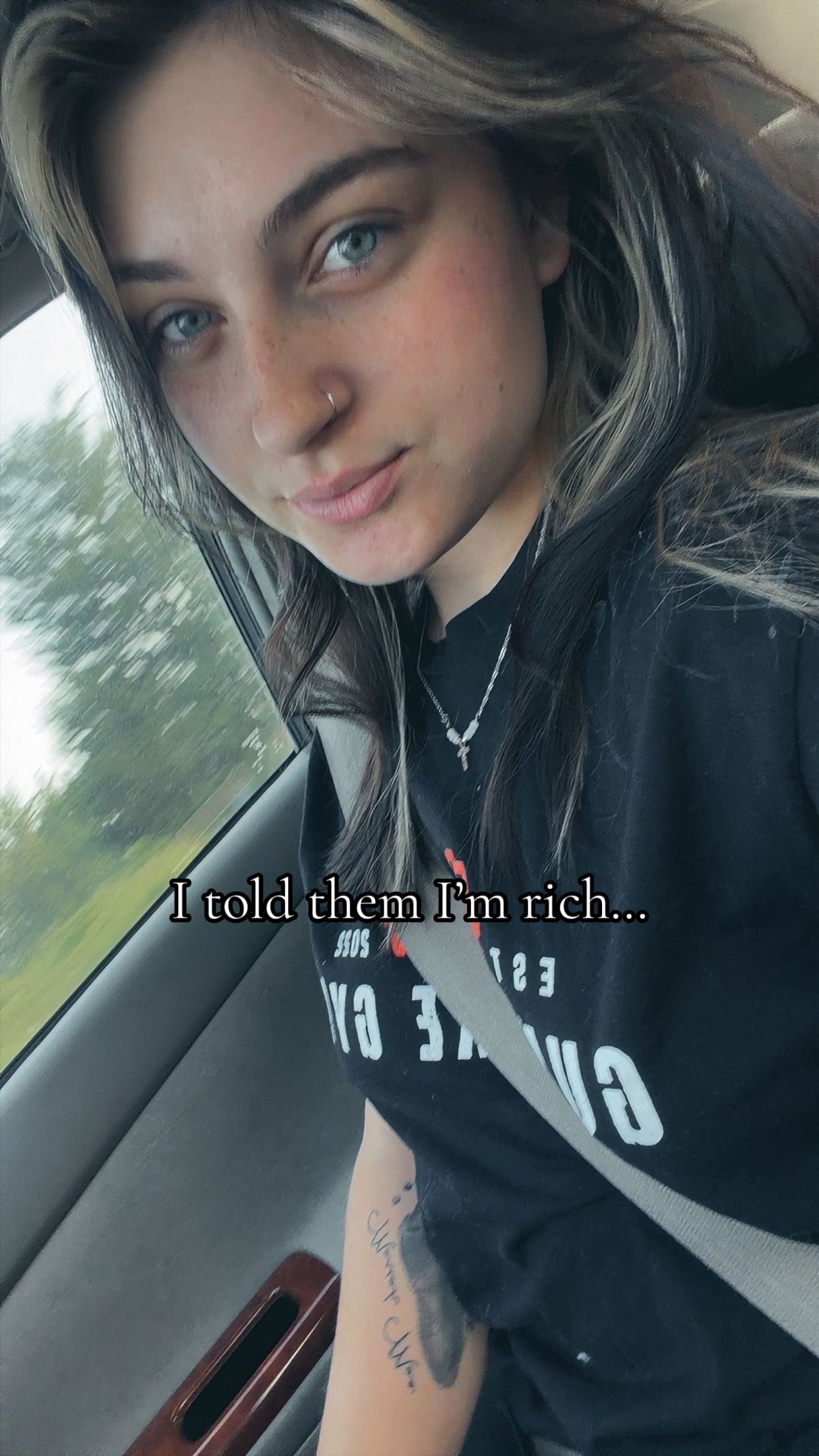 @CARLIE✝️