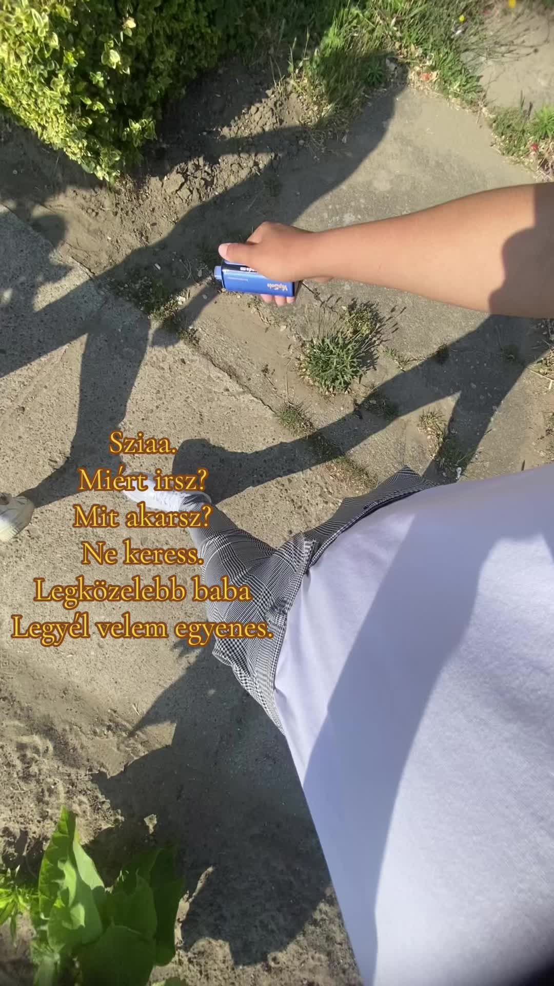 @★