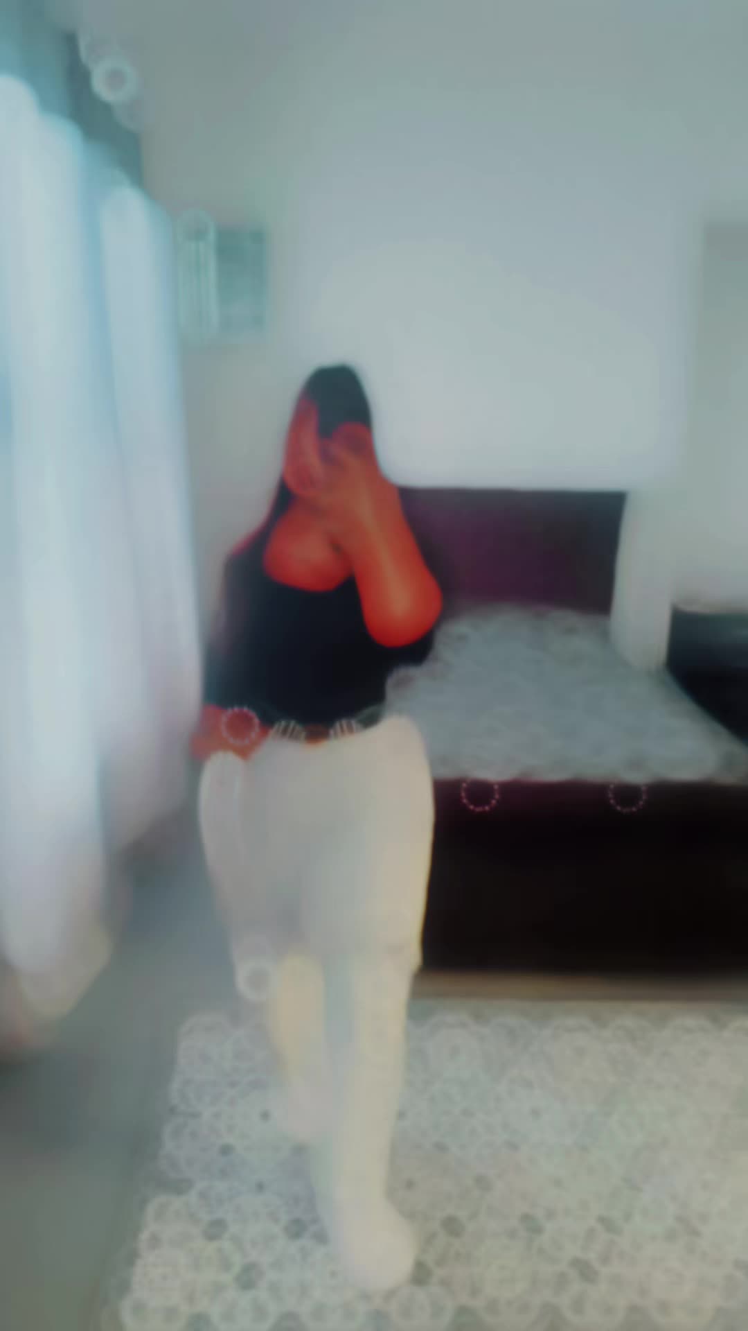 @Aishe&ensp;G&uuml;&uuml;l