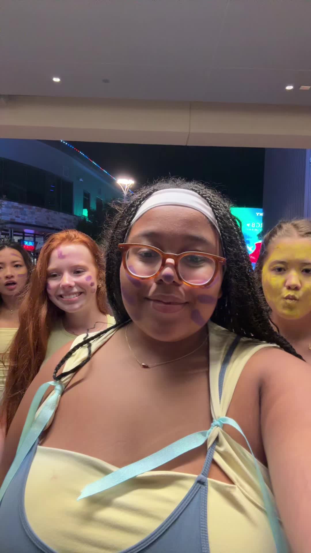 @💗🤸&zwj;♀️🪩🫰🤗🌷💝