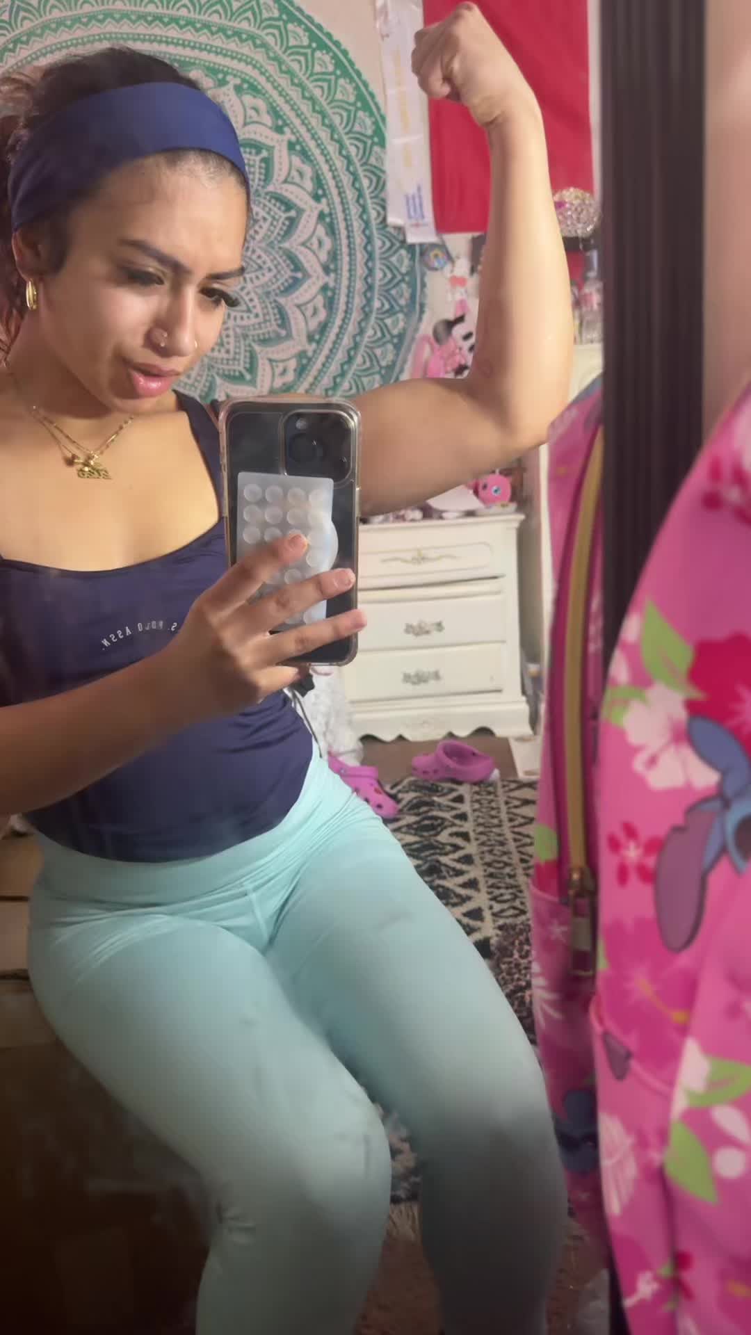 @jasminee😻