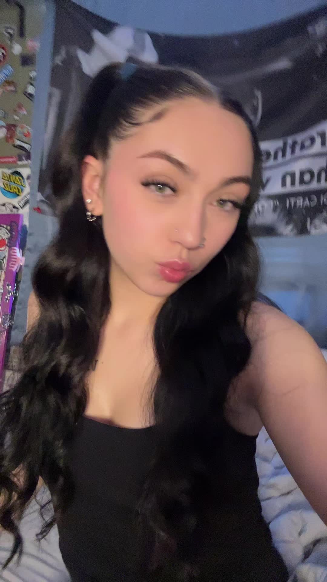 @*+^🦋^+*