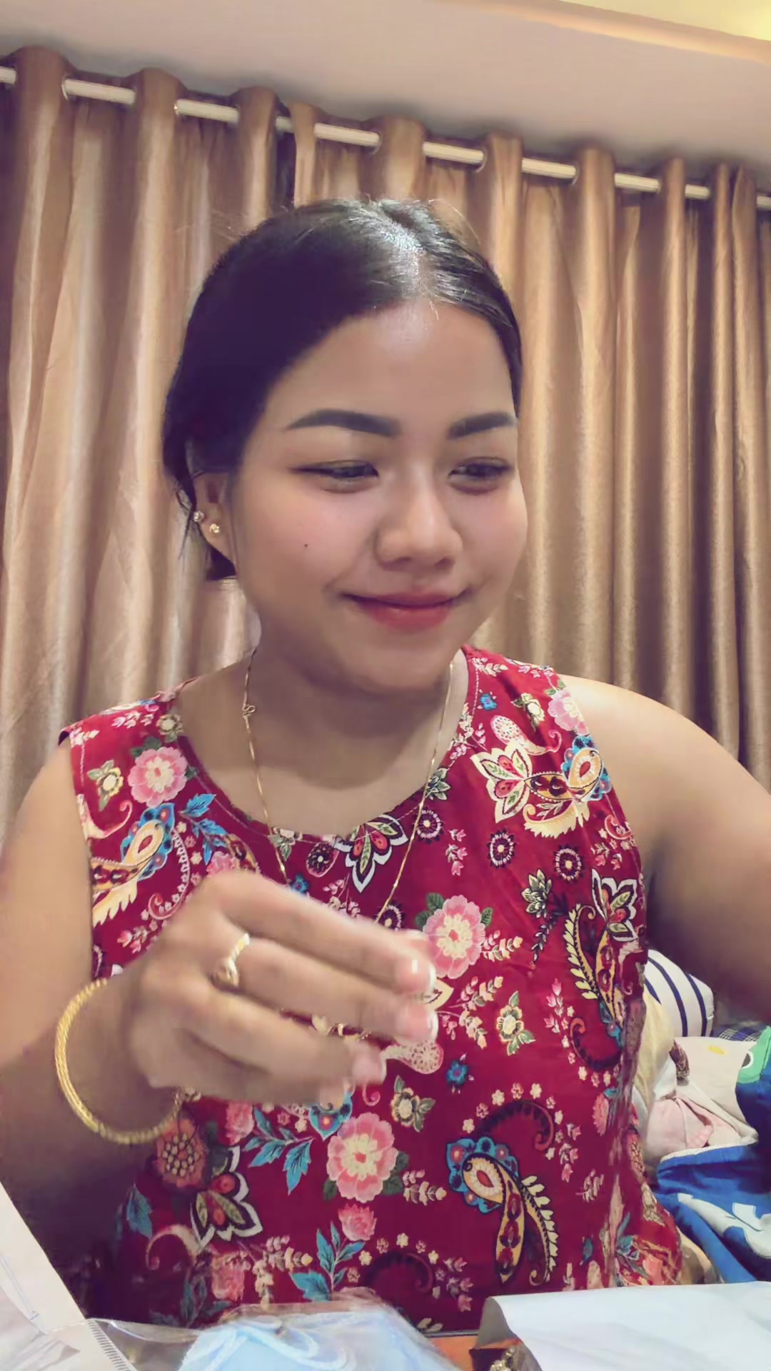 @khin zu paing