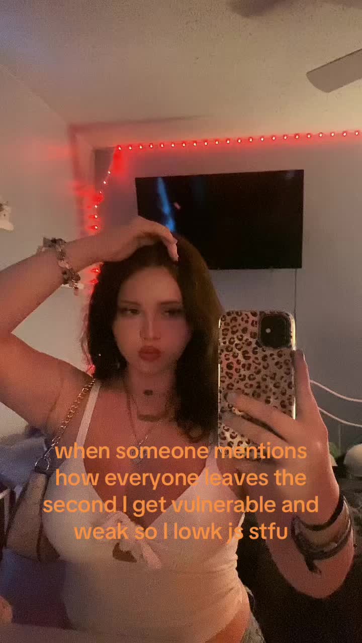 @⃟