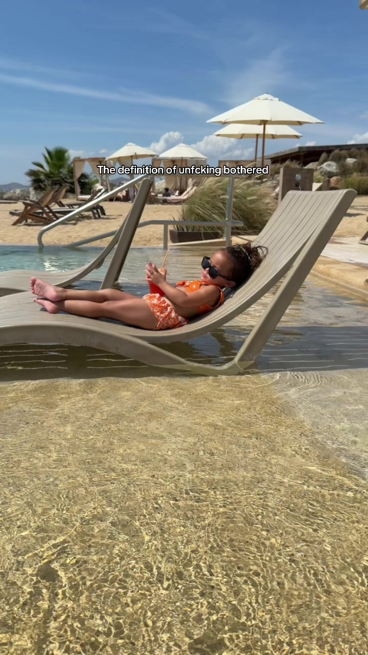 @Chrystelle. Marie 🤍