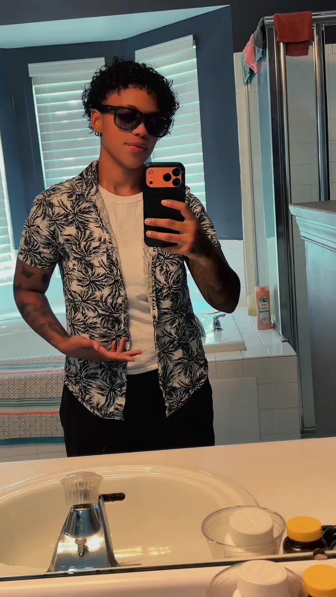 @Briana🏳️&zwj;🌈