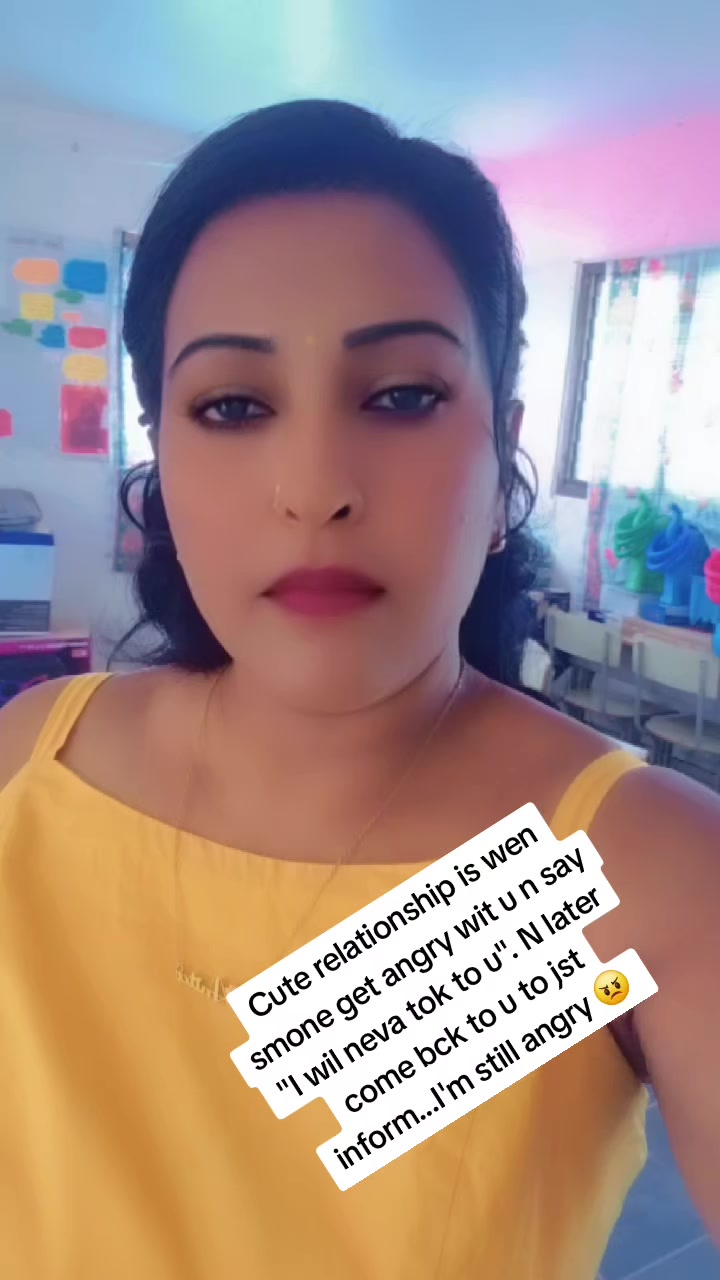 @Anu 💕queen of my own world 💕