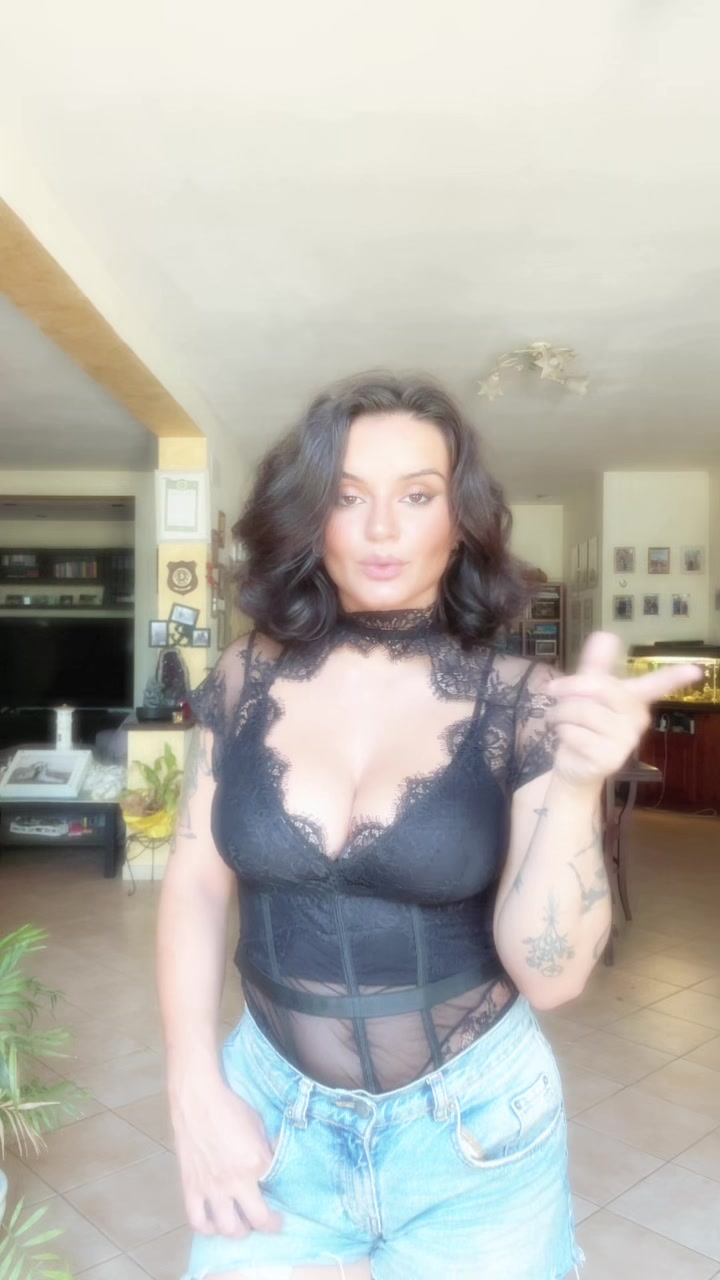 @Diana Selamaj