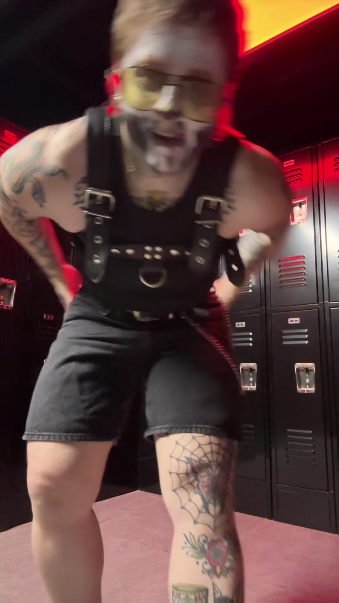 @lesbianlifts