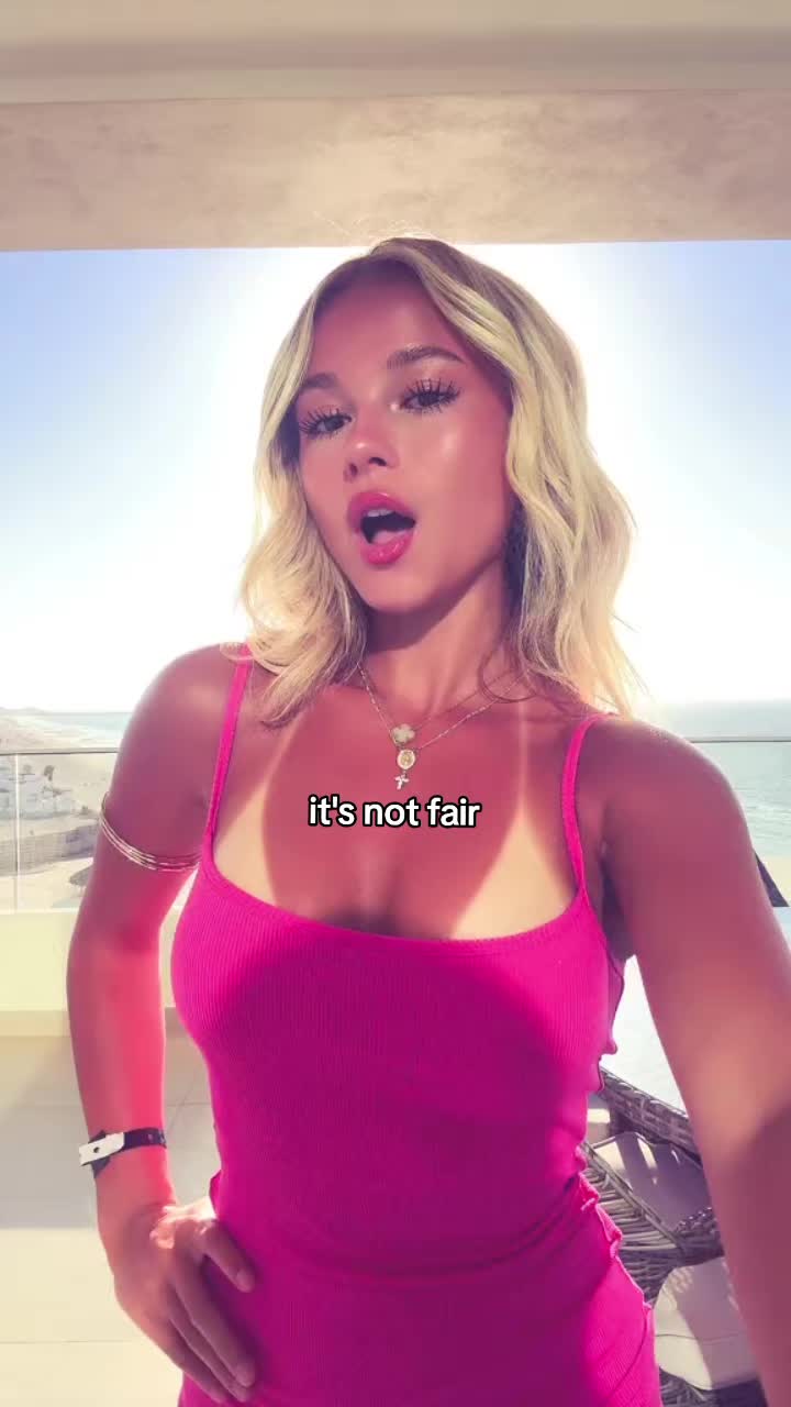 @𝓔𝓶𝓮𝓵𝔂