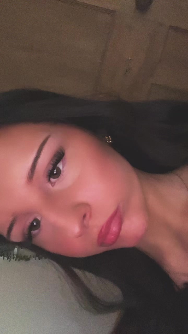 @❦