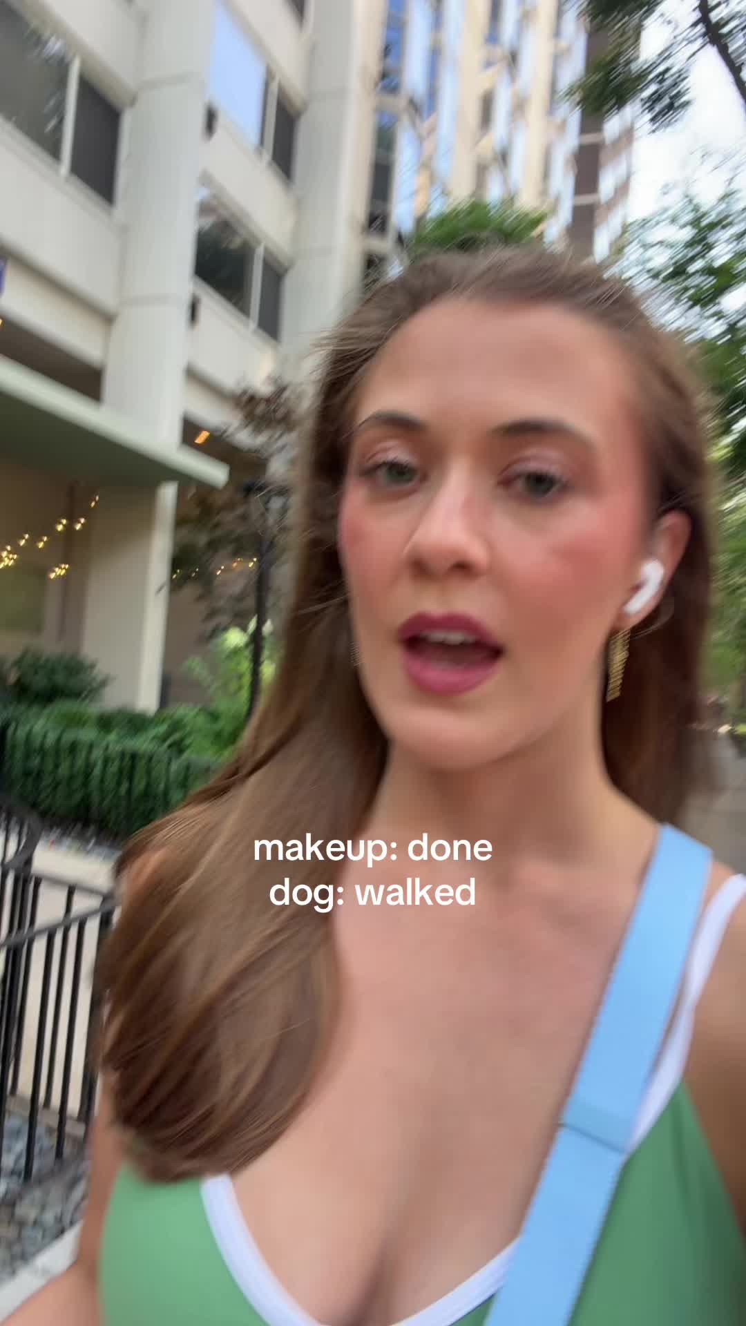 @Julia 🤸🏼&zwj;♀️