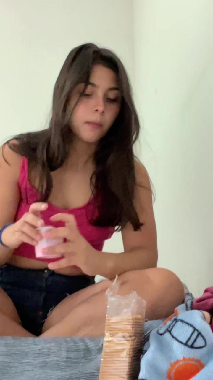 @Julia Gabrielly