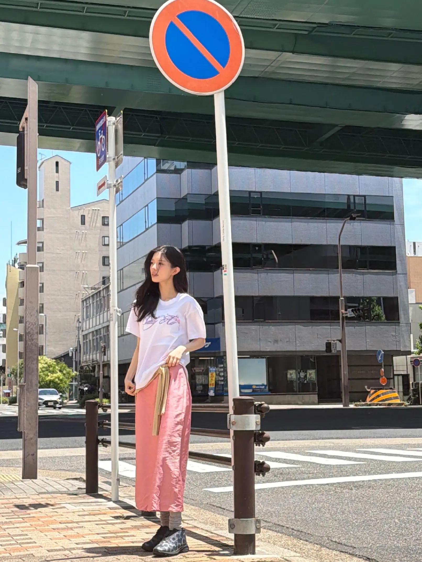 @Viennju