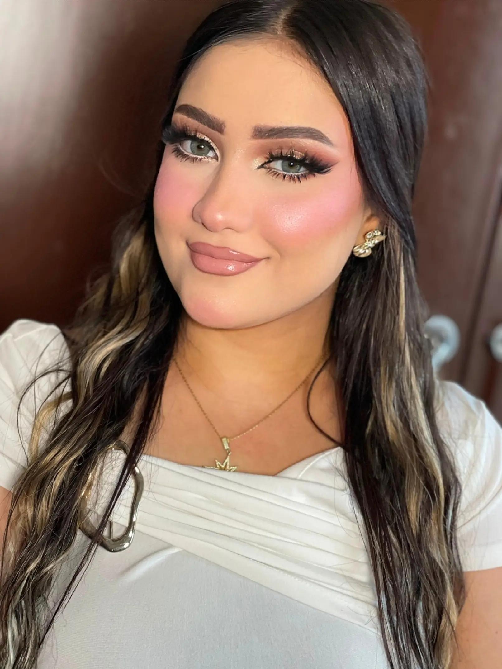 @Mariam sabry makeup artist