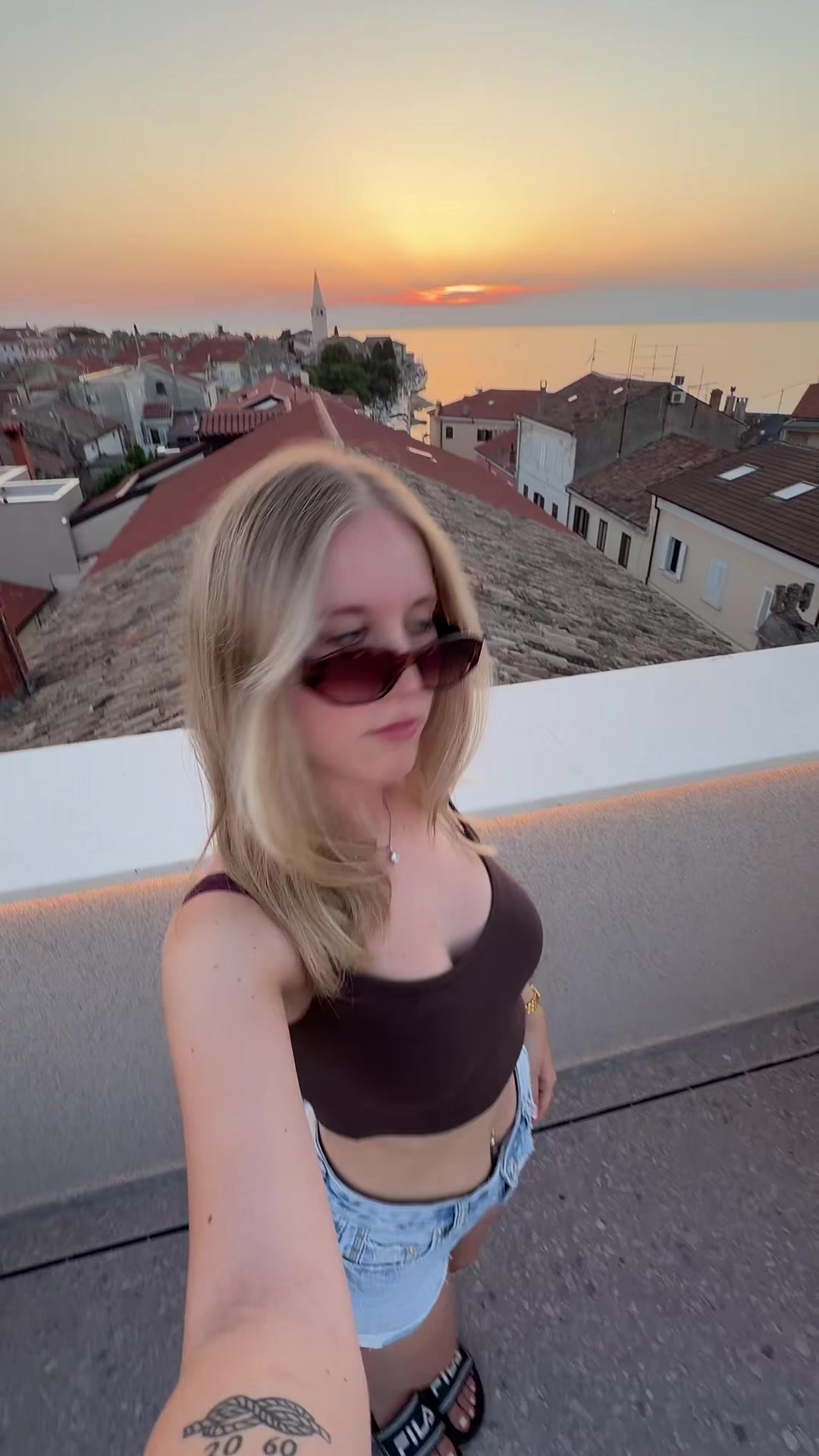 @larissa