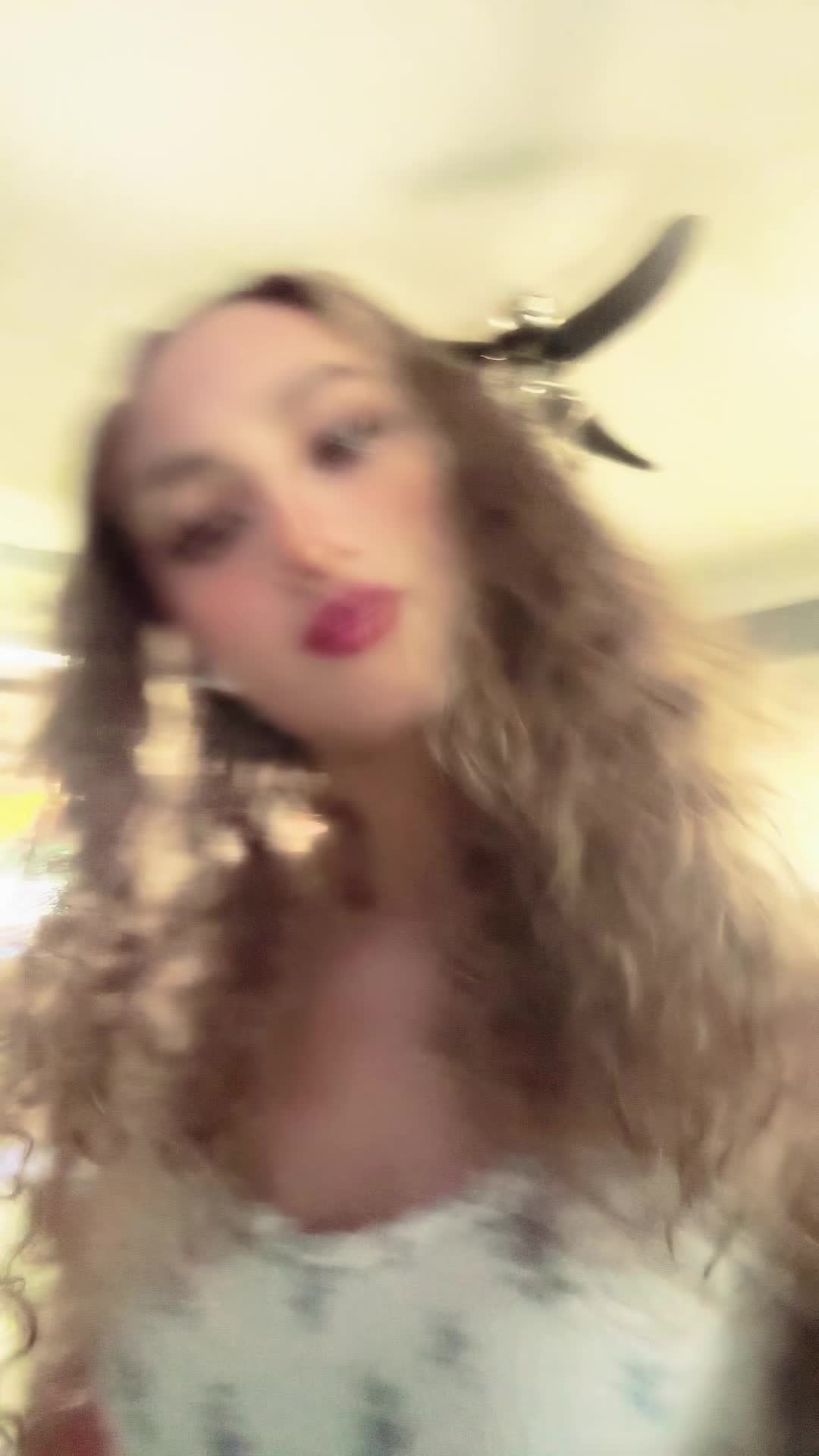 @BellaZ