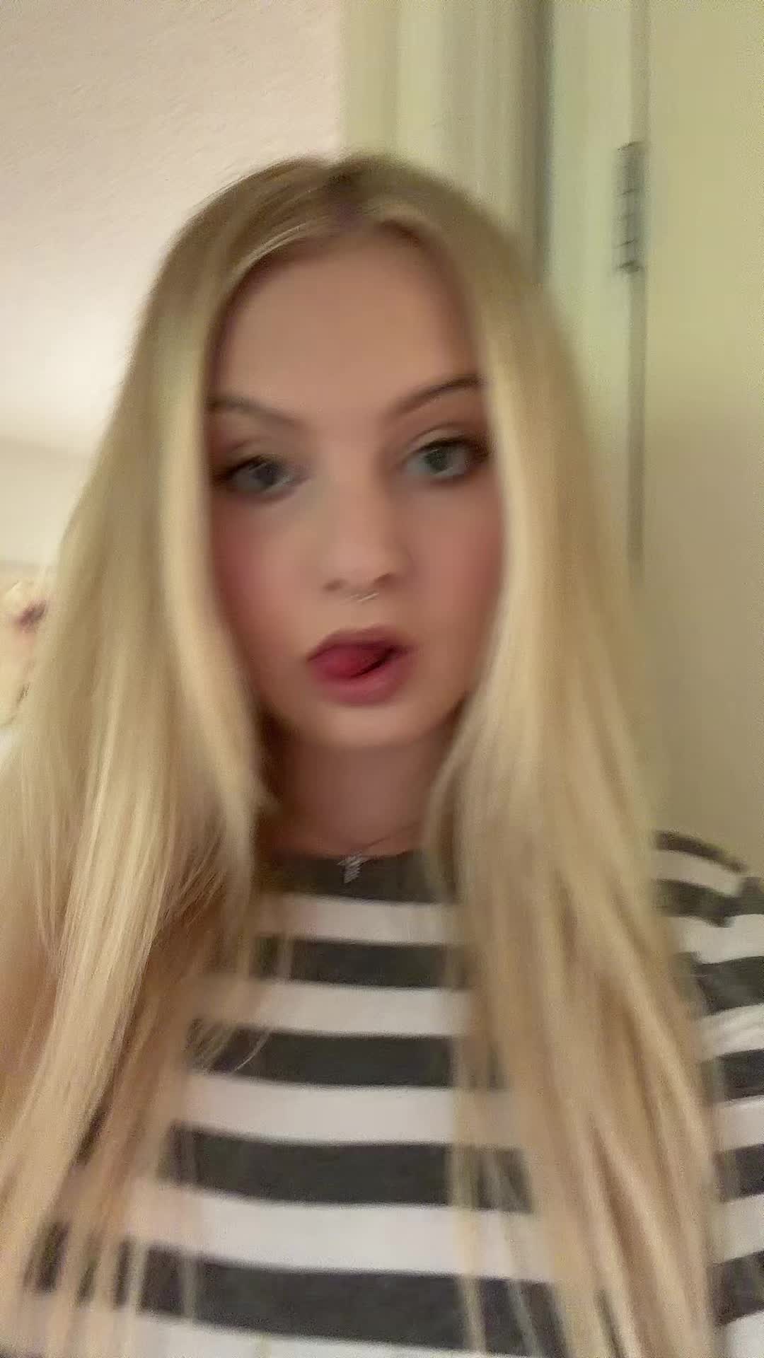 @Caity rose