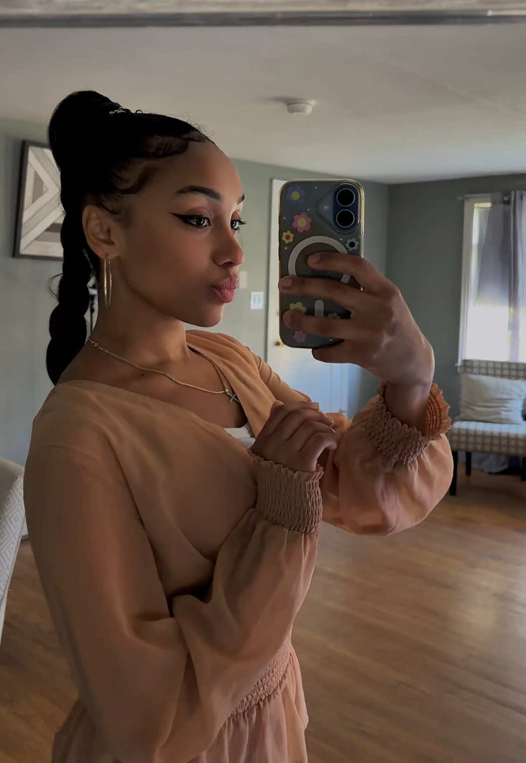@phoenxmarie