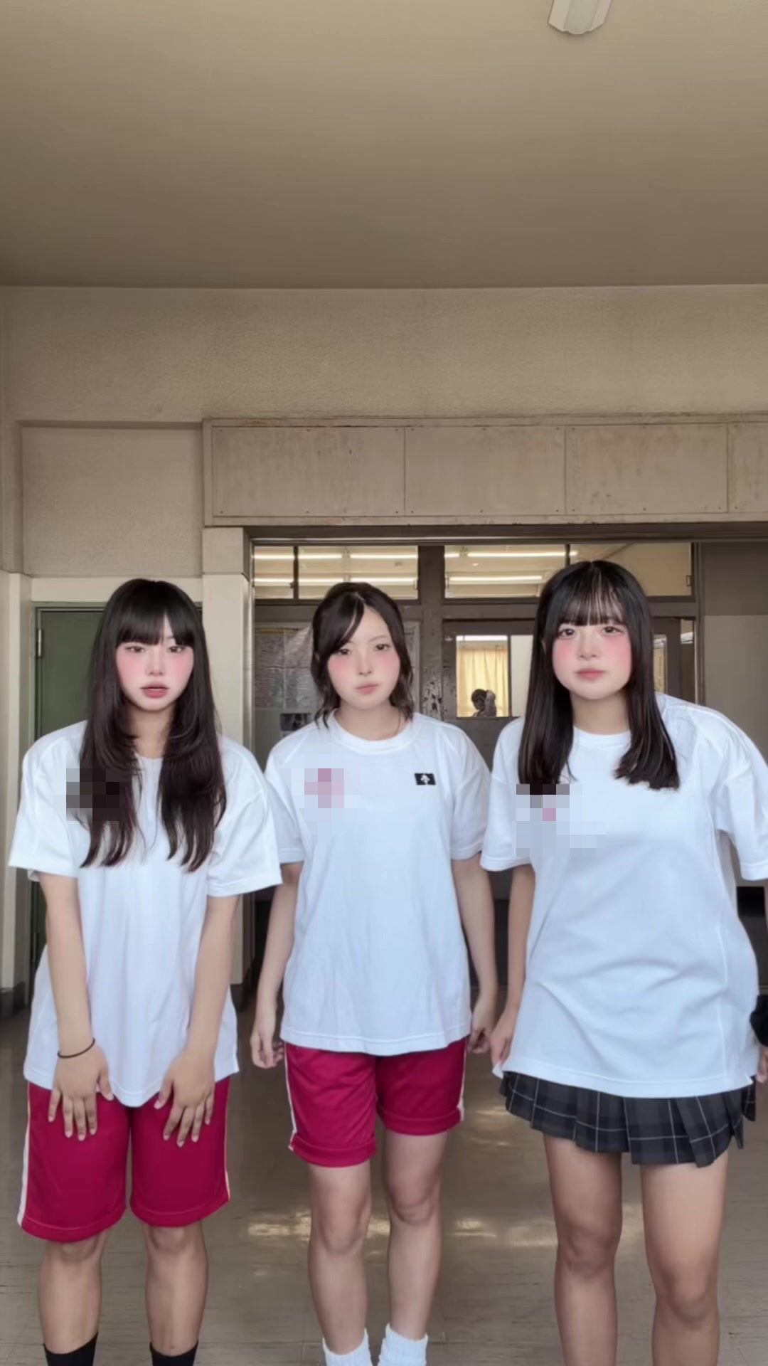 @こな
