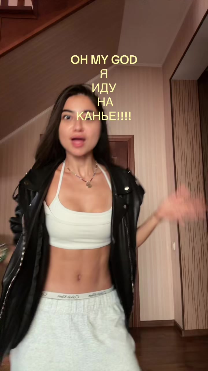 @_bellaraa_
