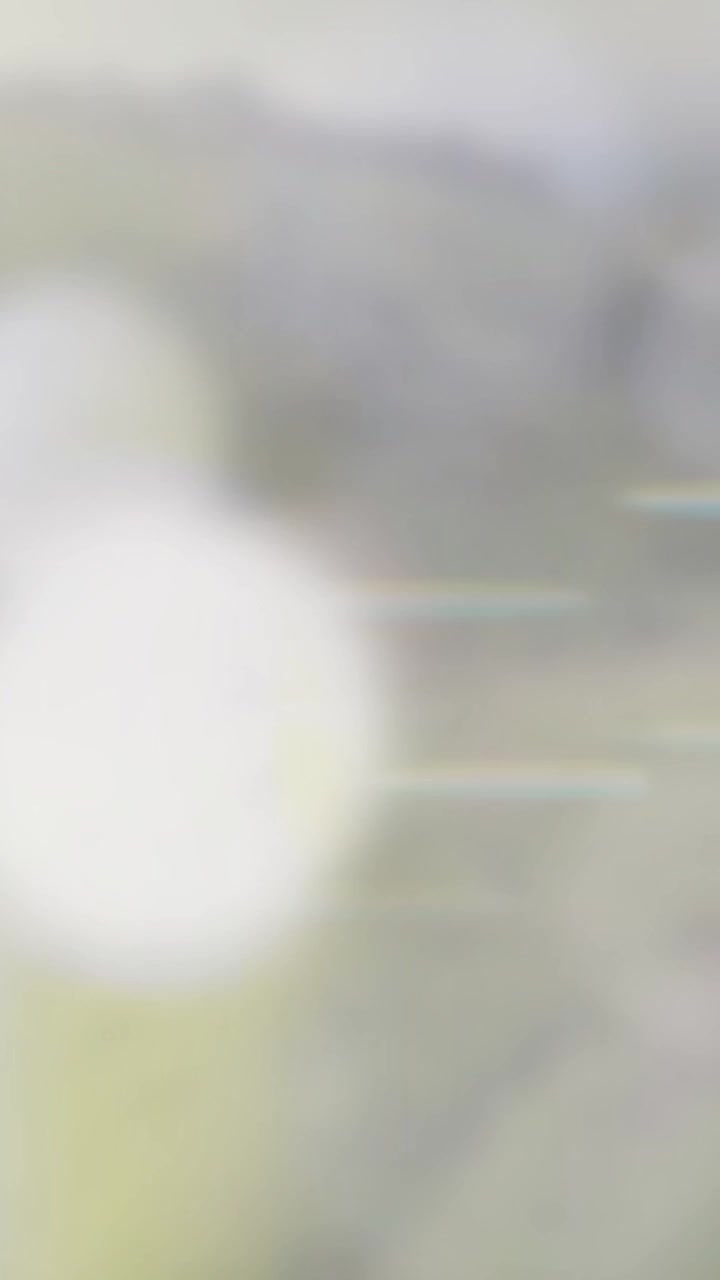 @4PR1LI4