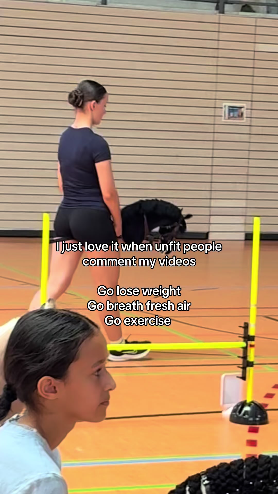 @🫰🏼
