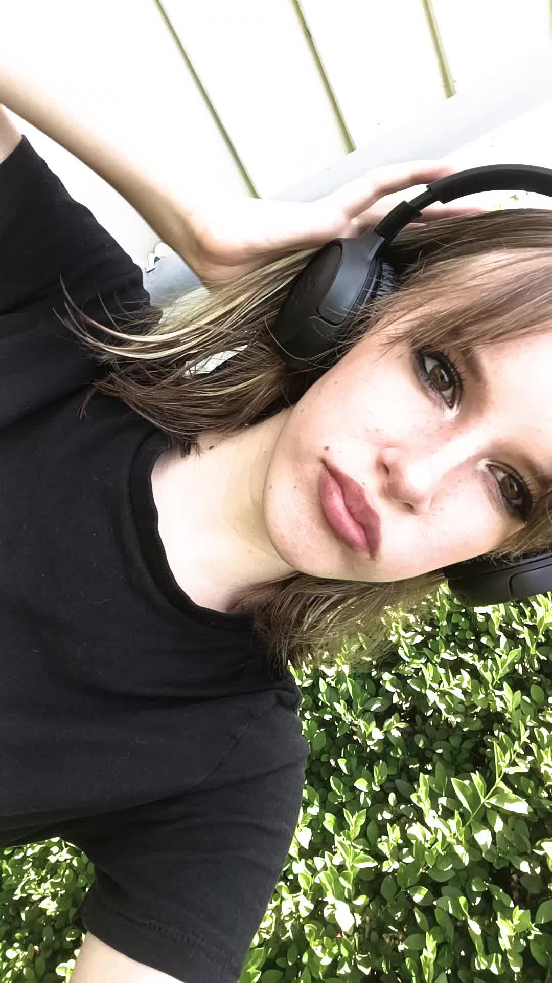 @🌻𝑳𝒊𝒍𝒐𝒖🌷