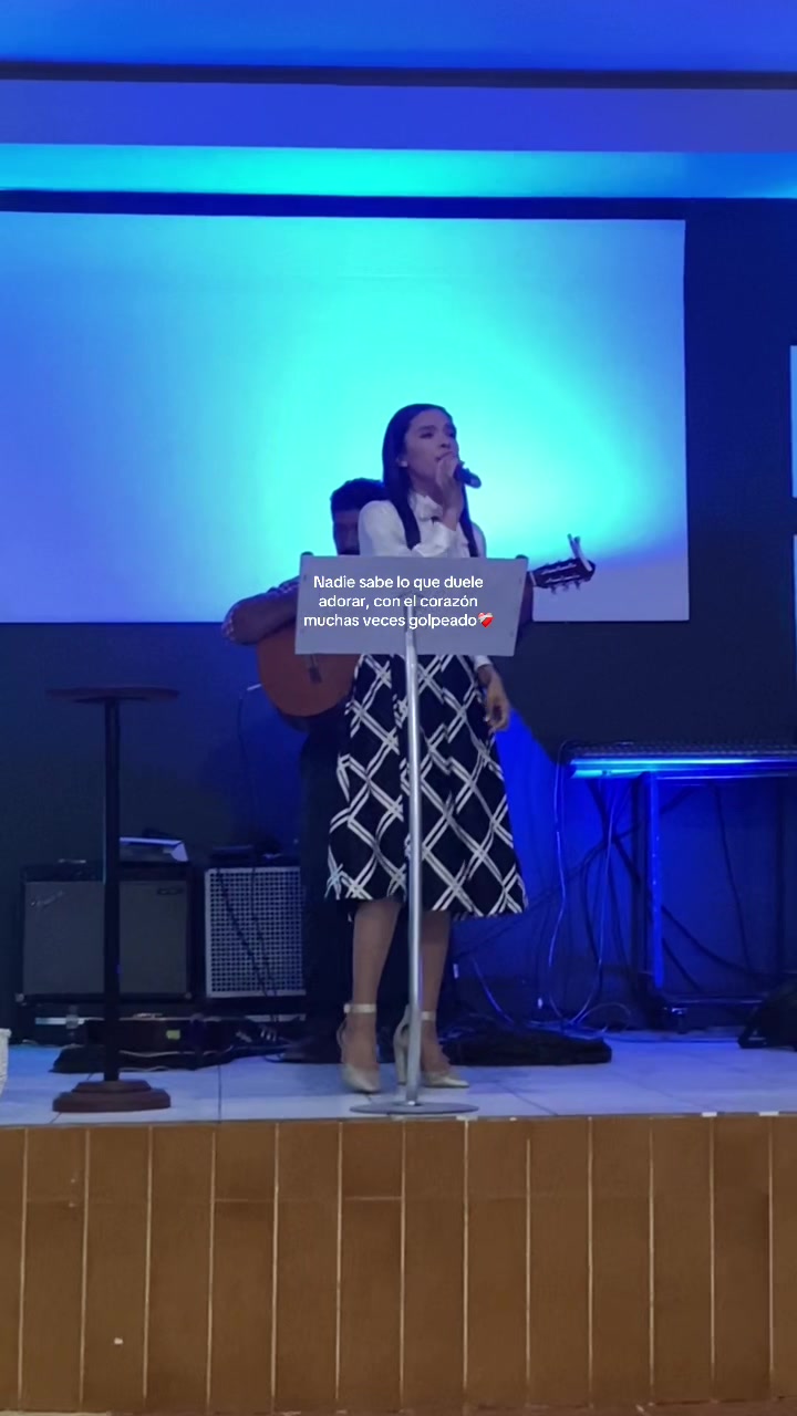 @🎤🧡𝓓𝓪𝓻𝔂 𝓜𝓾𝓼𝓲𝓬🎶🌸