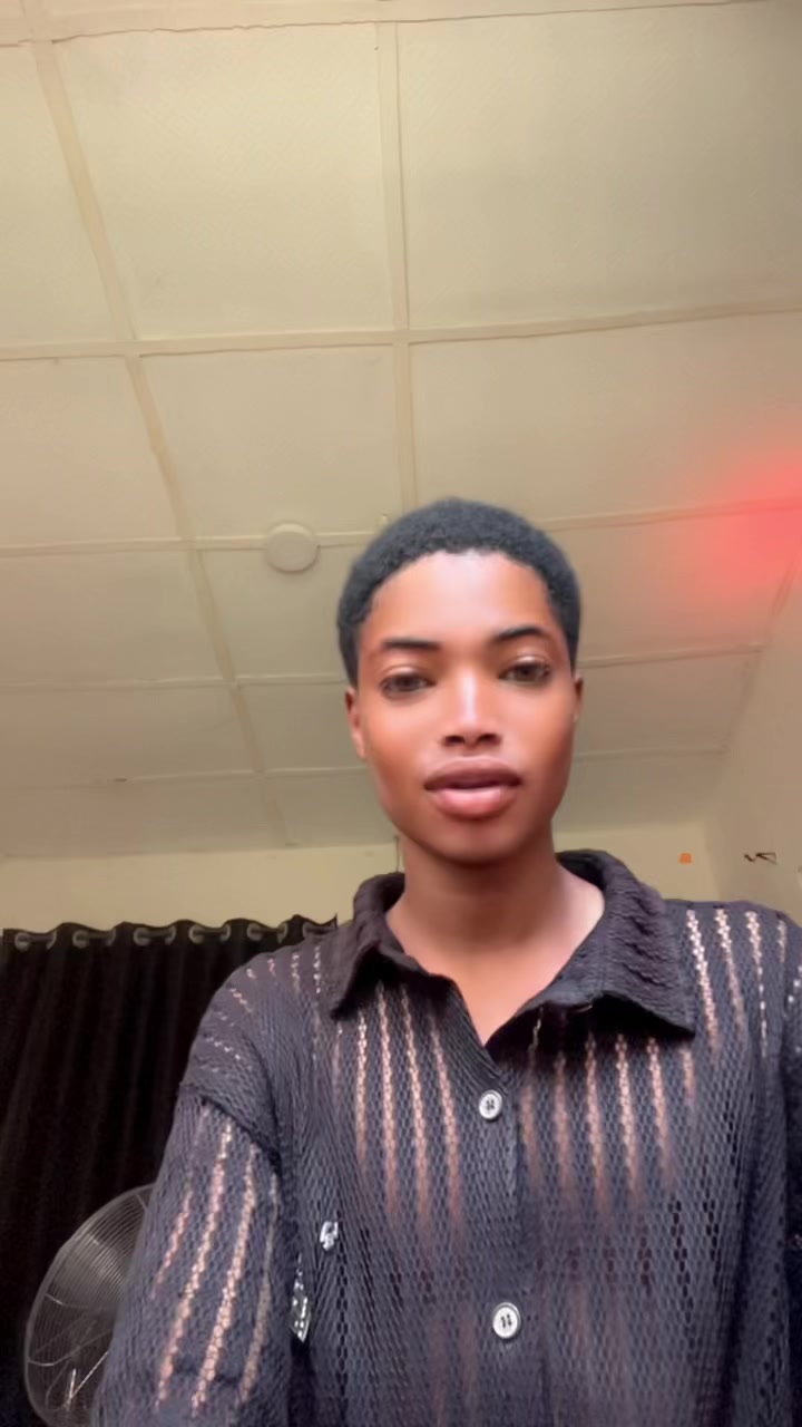 @UMAR💫✨