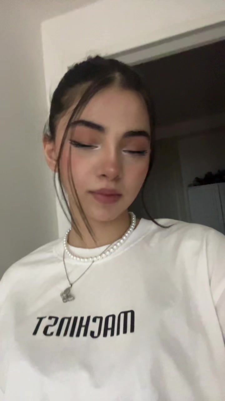 @E.K🦋💙