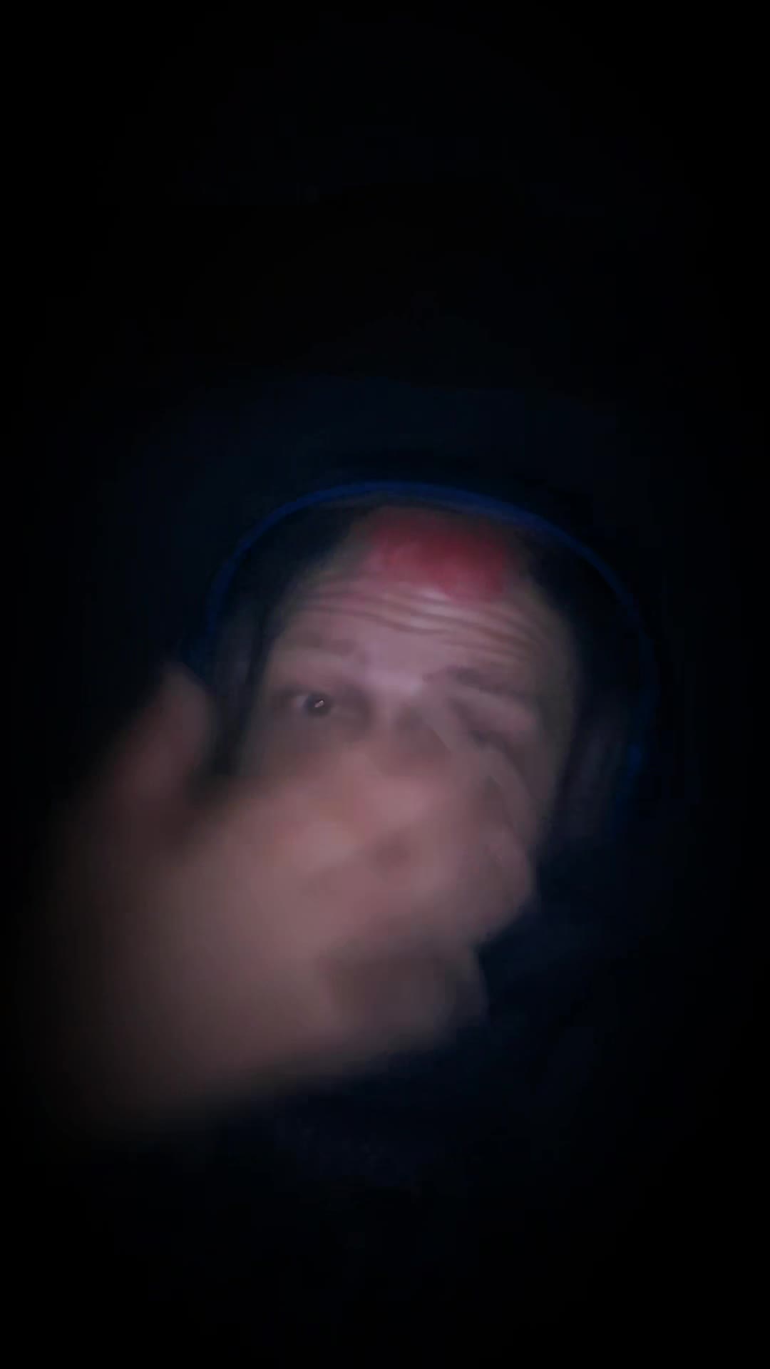 @Der_Ossi1991