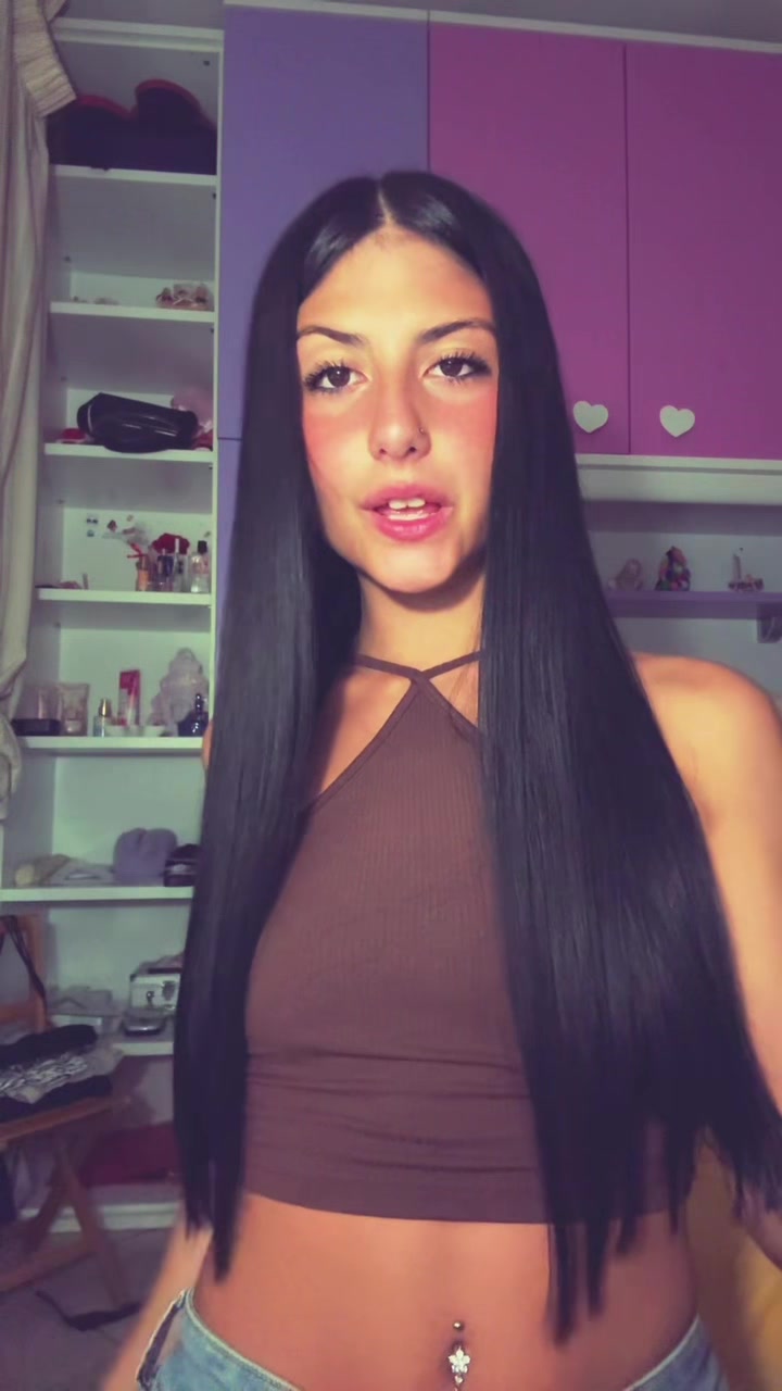 @𝑪 𝑨 𝑹 𝑶 𝑳 🌸