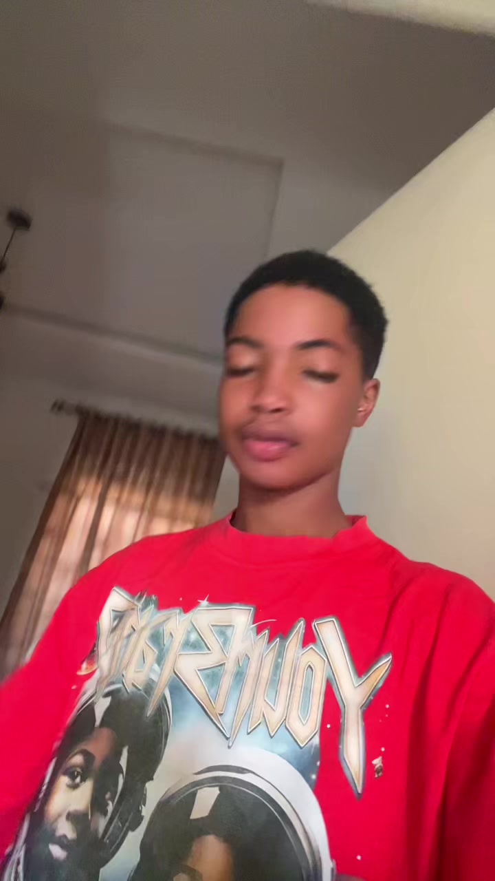 @UMAR💫✨