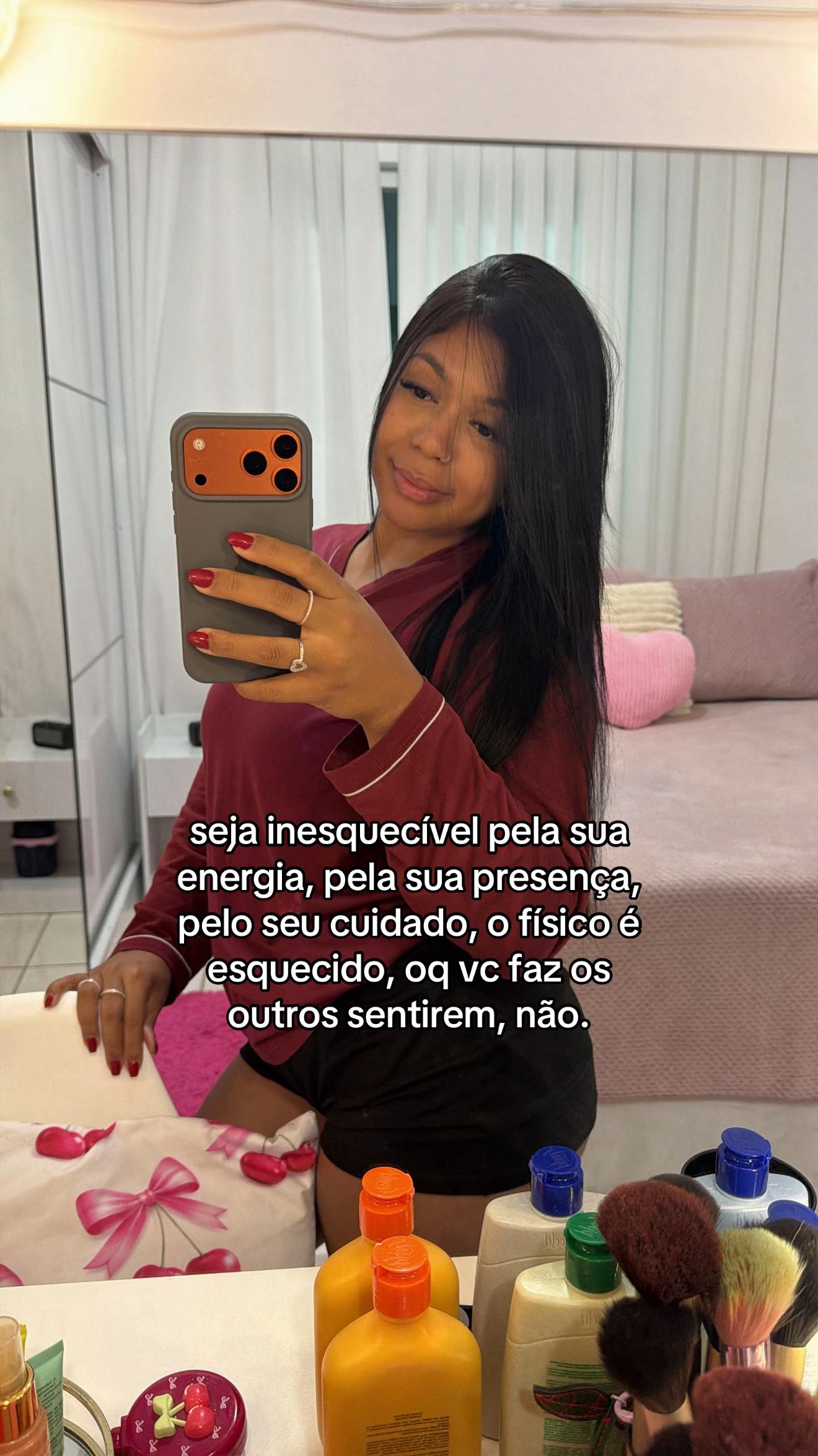 @juliaraysilva