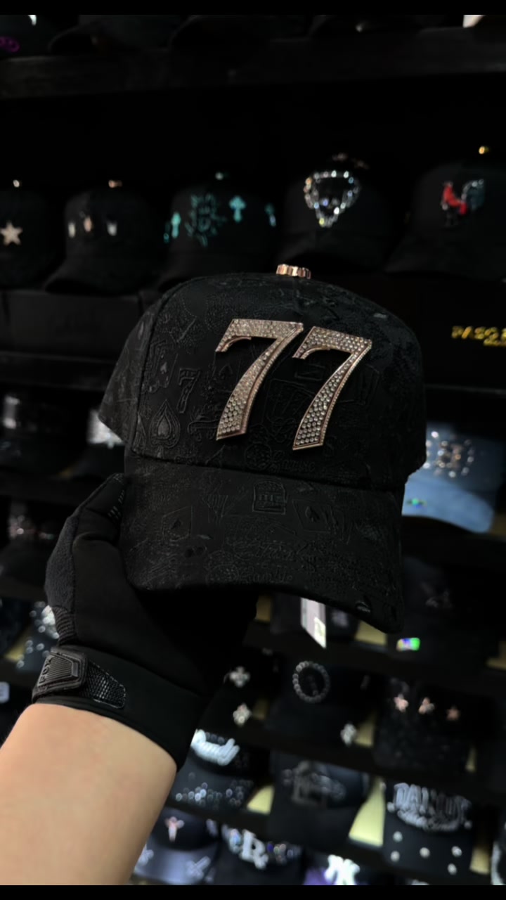 @King Hats