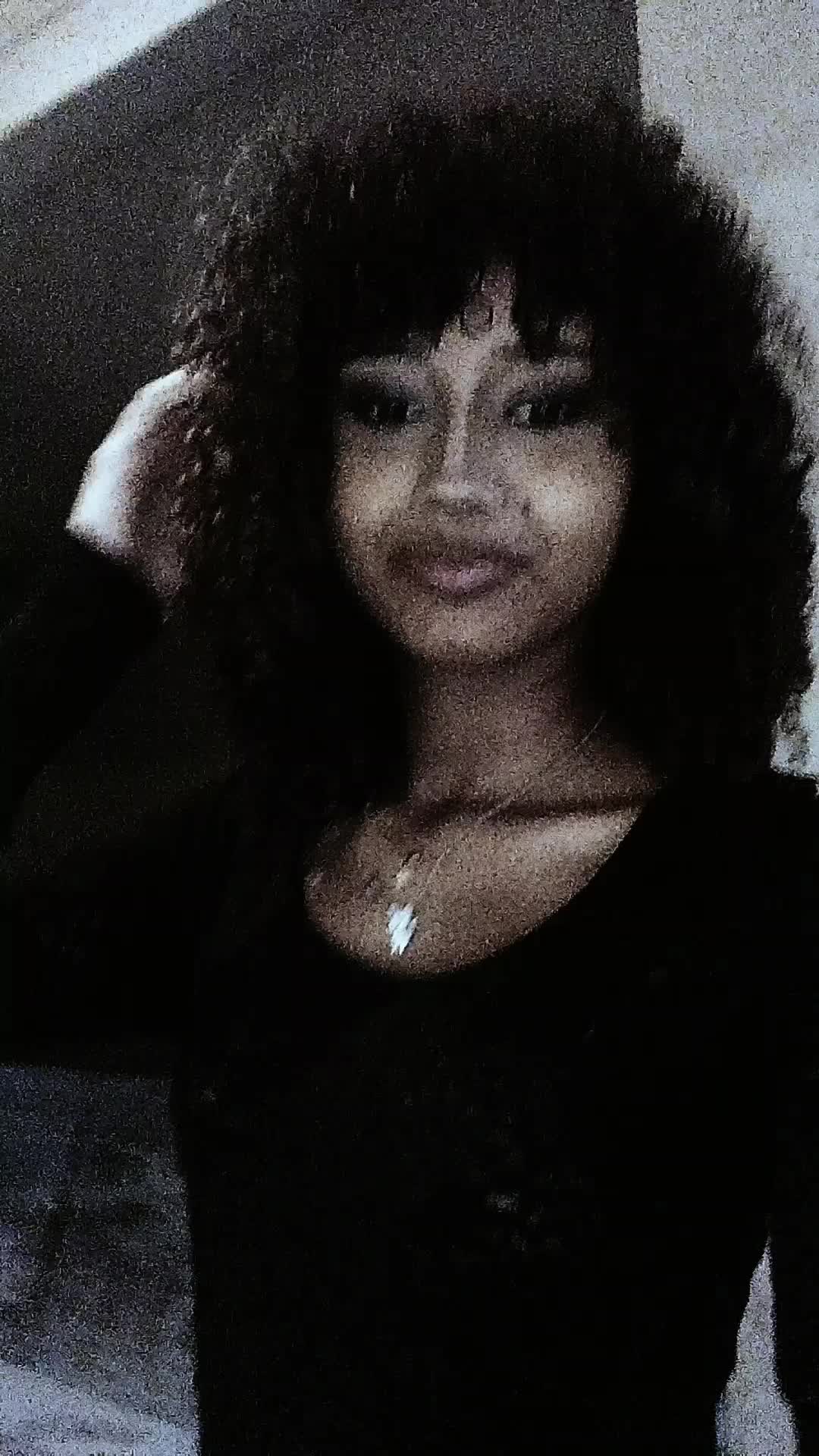 @𝓘𝓼𝓪