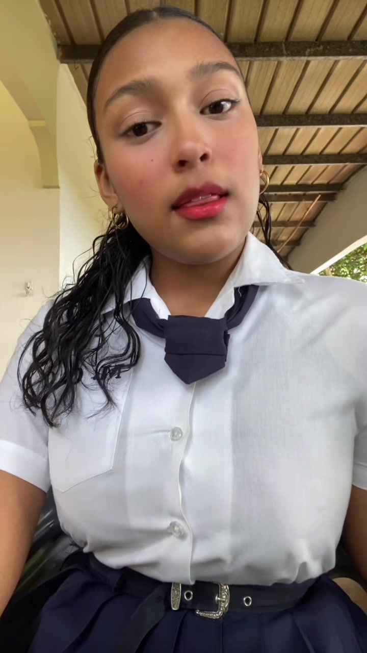 @𑣲