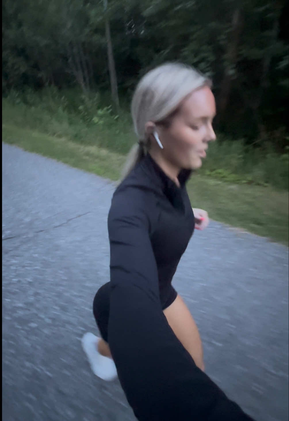 @AmyNewsome