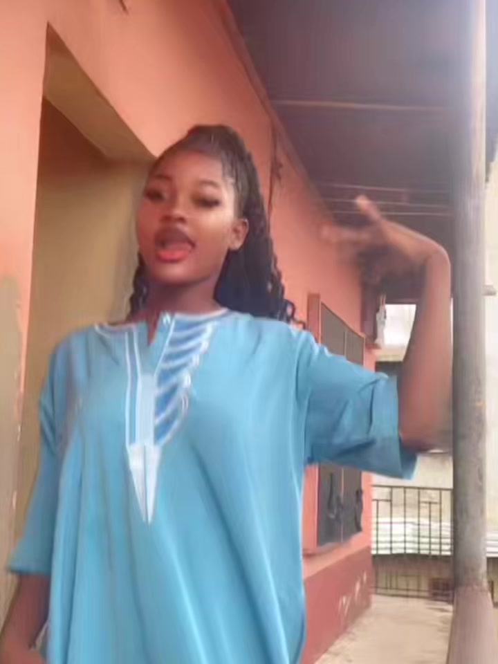 @prettyangel14🥀