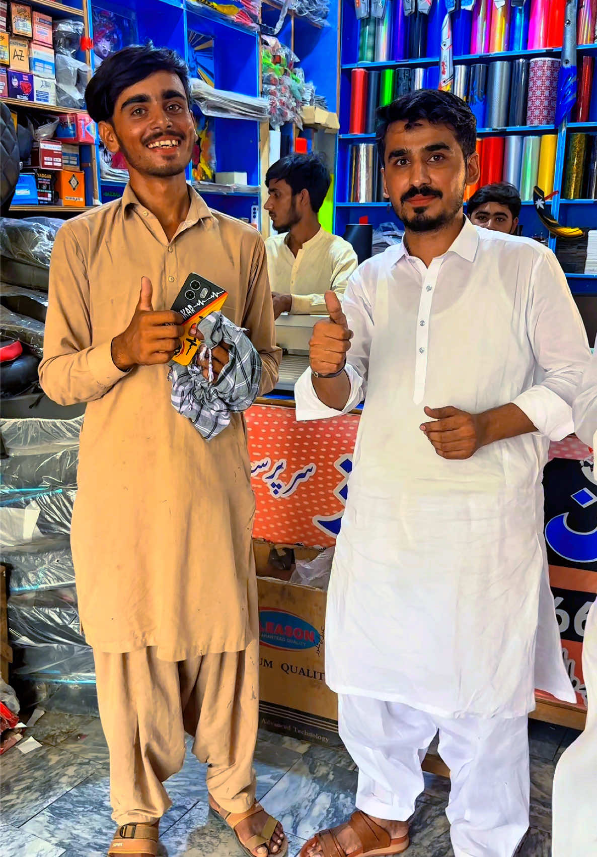 @Khan Autos Ahmad Pur