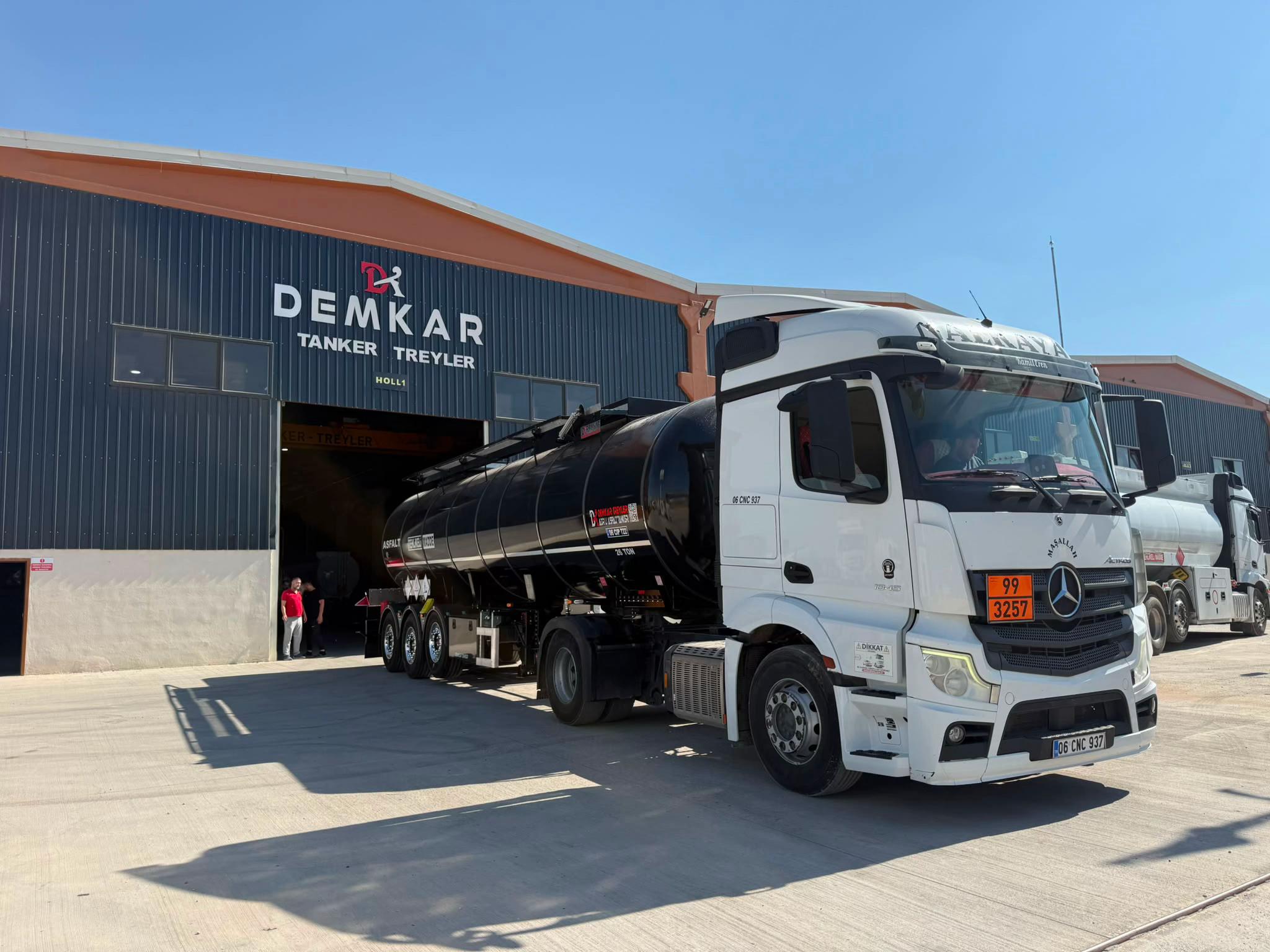 @demkar_tanker