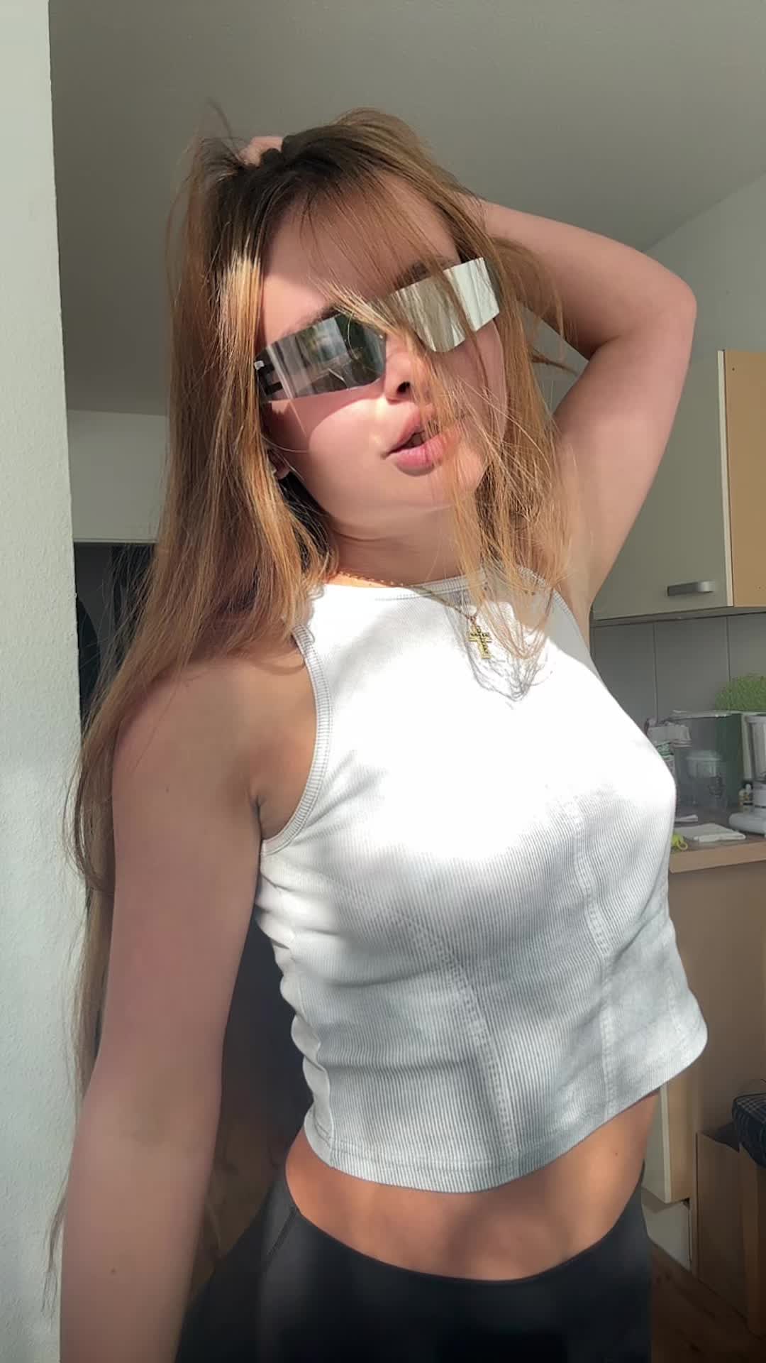 @nicht_deine_frau