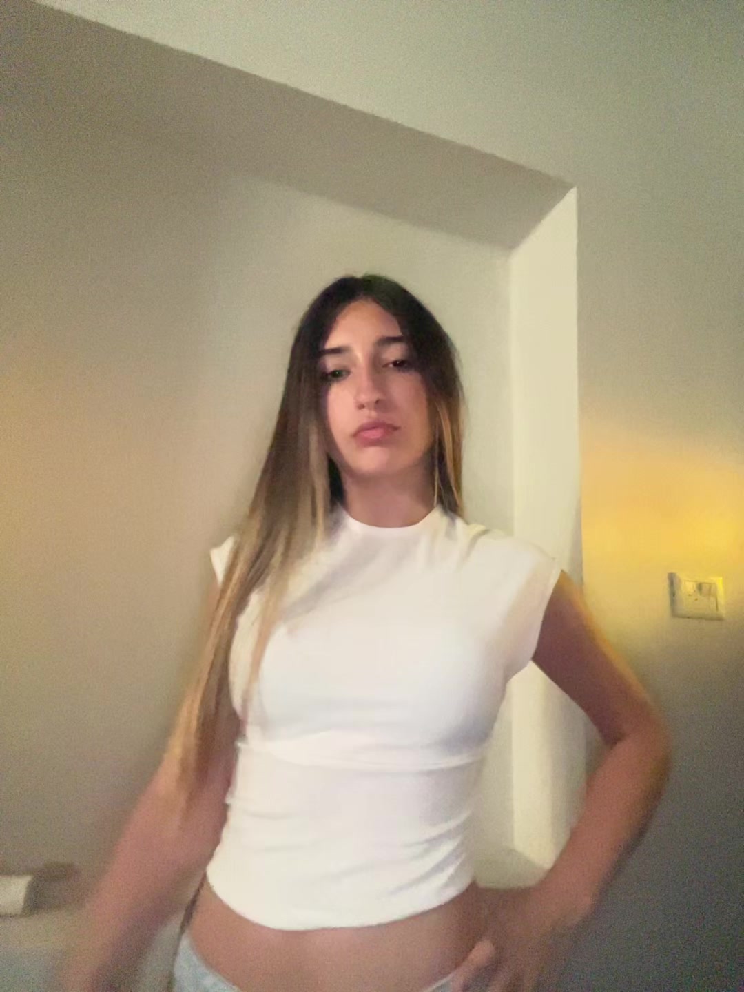@Mai