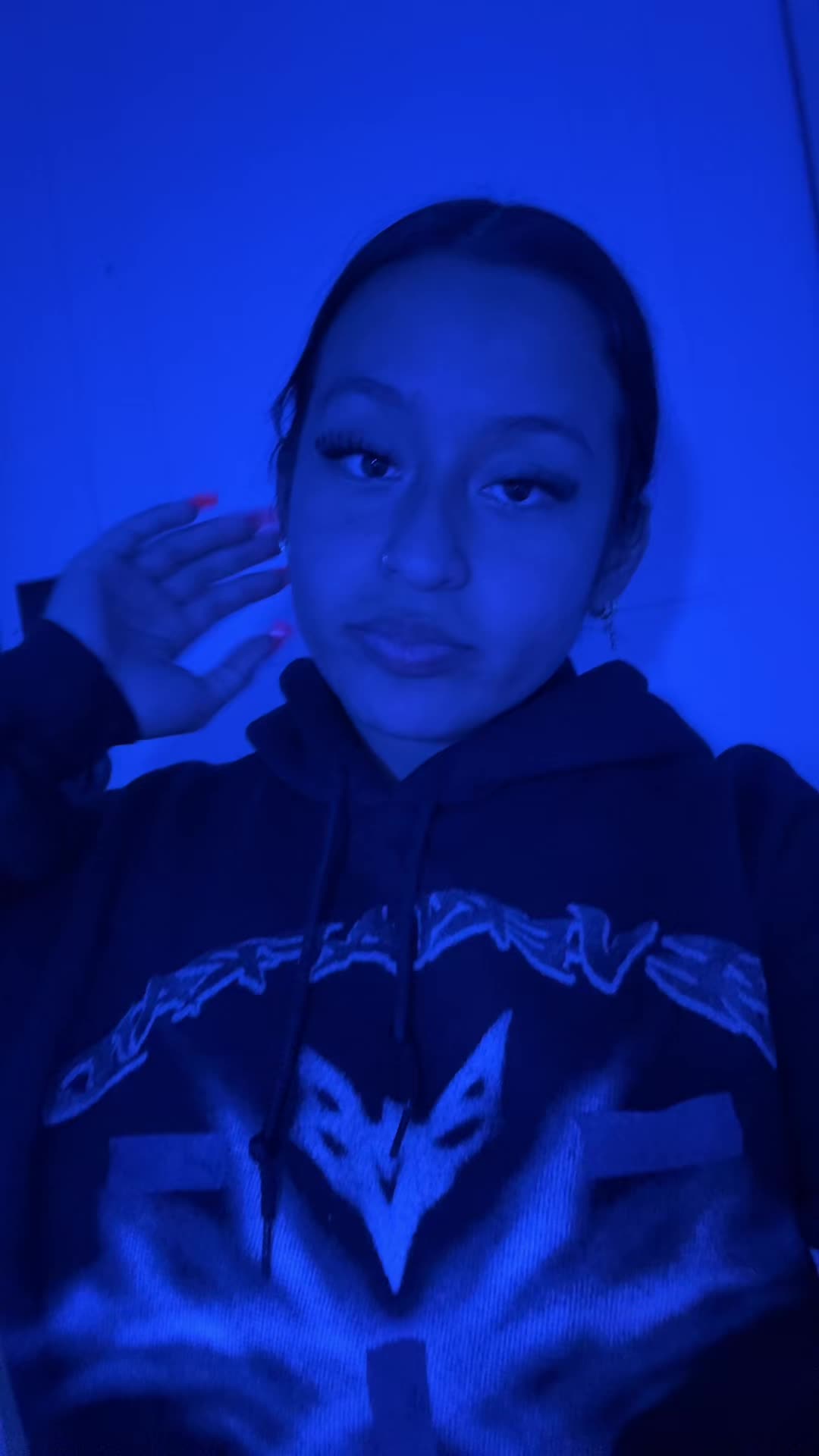 @ava<3
