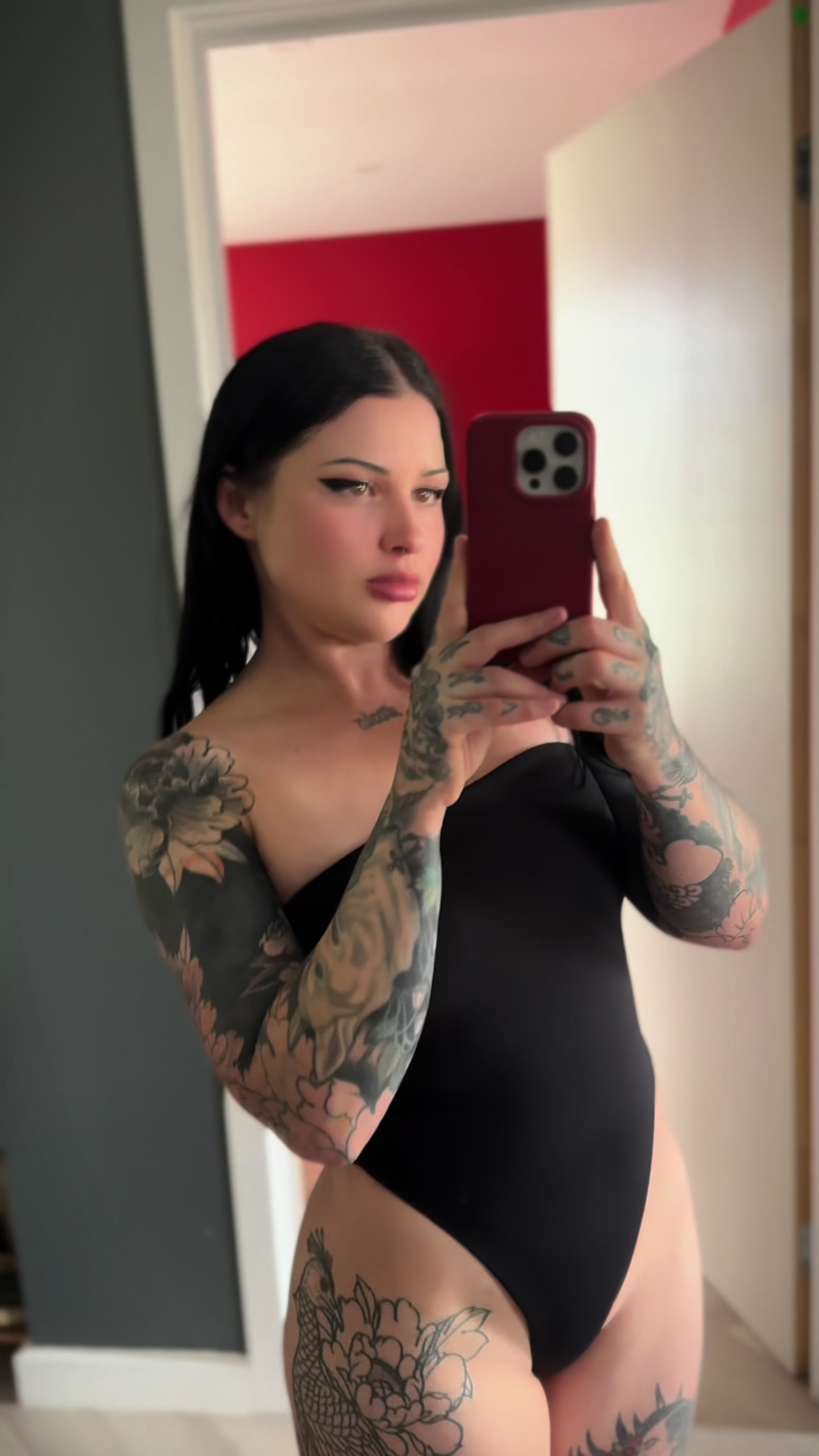 @damnitdemi