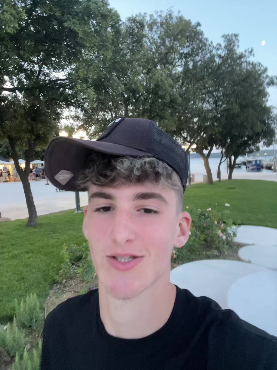 @F A L K O