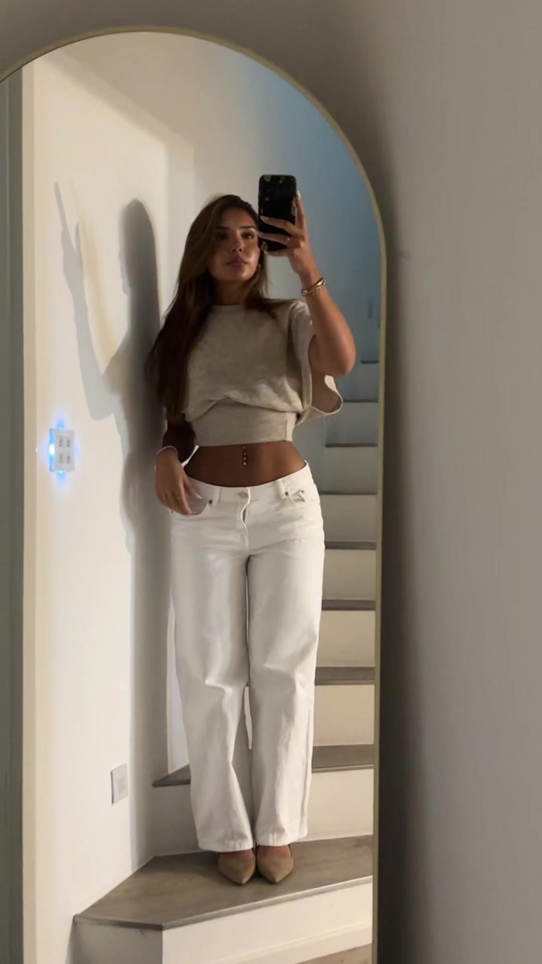 @eniesa_