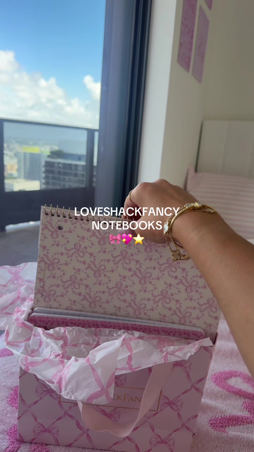 @nicole 💖🎀💫