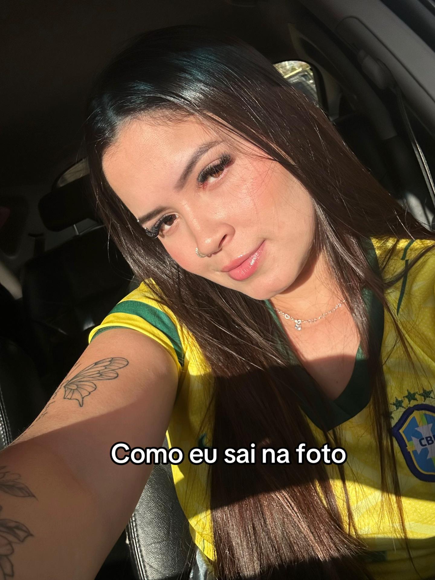 @Anna Carolina